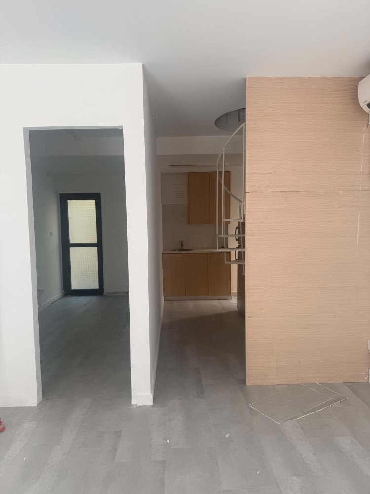 48m2 Office in Larnaca, Larnaka, Cyprus No. 61551