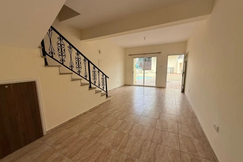 2 bedrooms Townhouse in Anavargos, Paphos, Cyprus No. 62033
