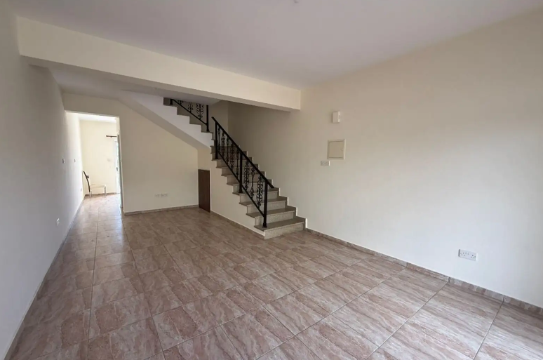 2 bedrooms Townhouse in Anavargos, Paphos, Cyprus No. 62033