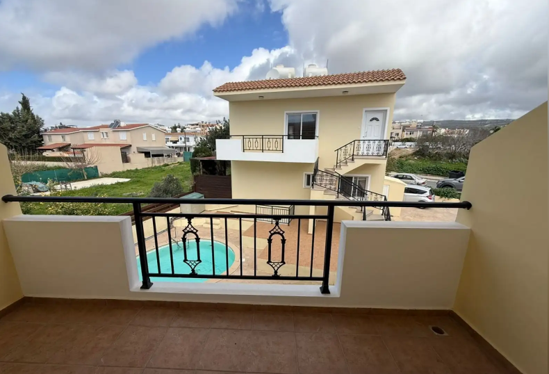 2 bedrooms Townhouse in Anavargos, Paphos, Cyprus No. 62033