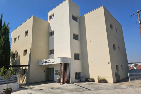 Квартира с 2 спальнями в Агиос Афанасиос, Лимасол, Кипр № 62472