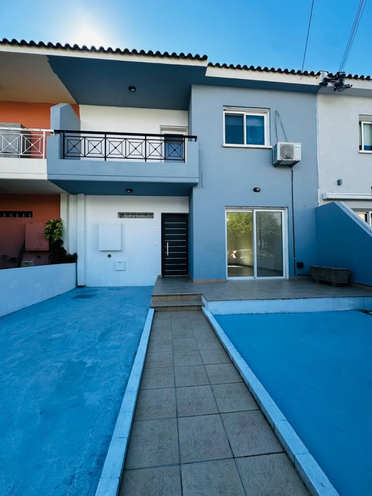 3 bedrooms Villa in Limassol, Cyprus No. 62745