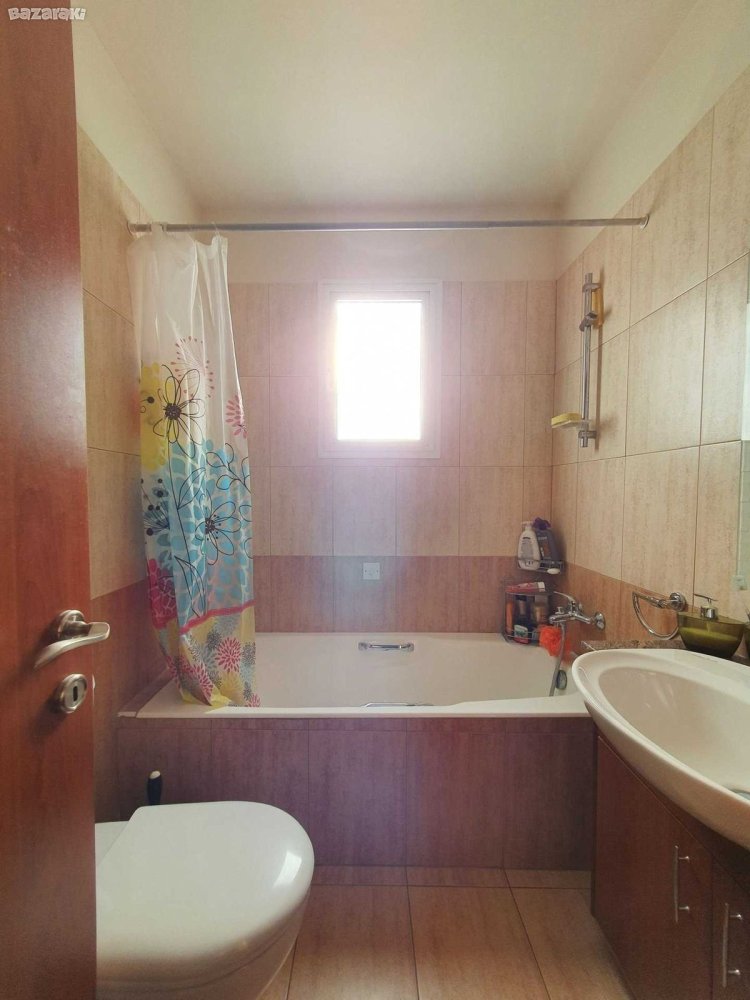 3 bedrooms Apartment in Mesa Geitonia, Limassol, Cyprus No. 62264