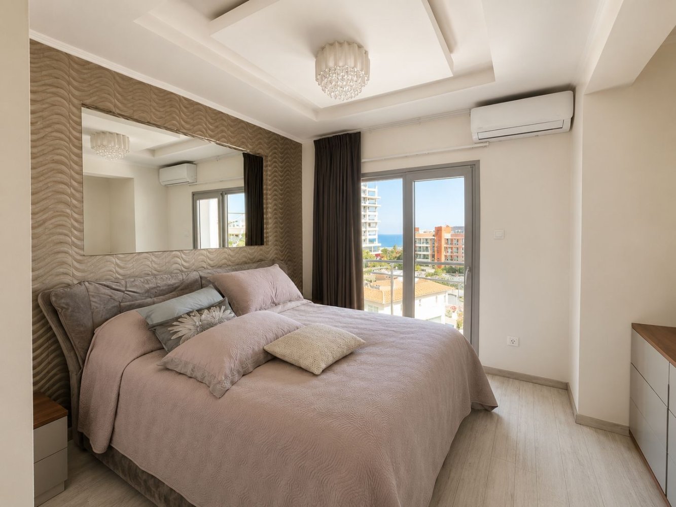 3 bedrooms Apartment in Agios Tychonas, Limassol, Cyprus No. 60589