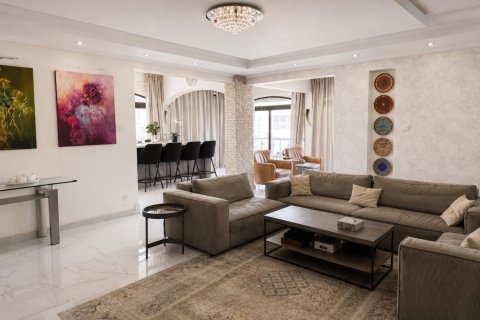 3 bedrooms Apartment in Agios Tychonas, Limassol, Cyprus No. 60589
