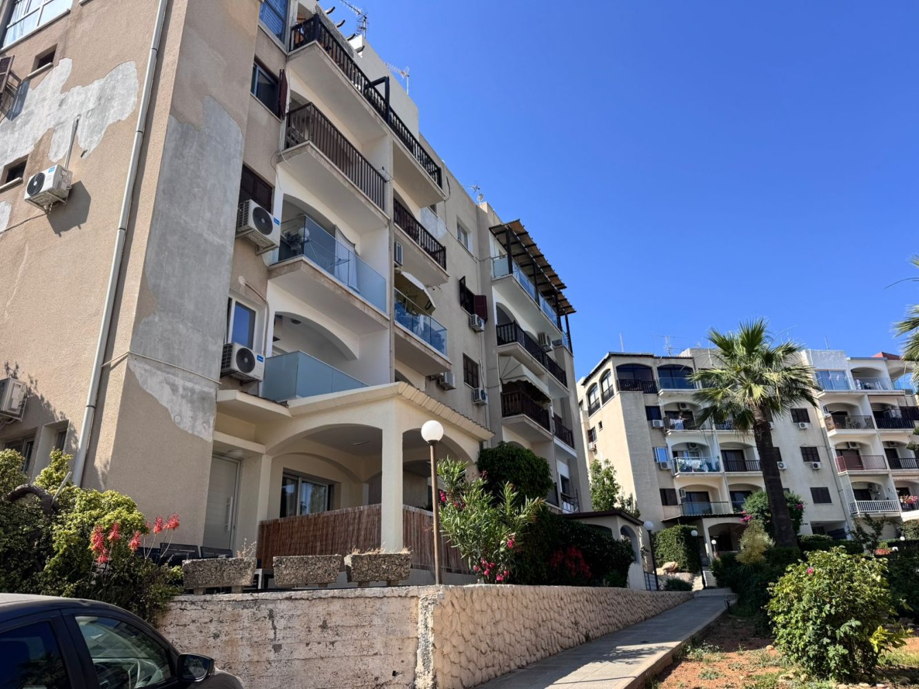3 bedrooms Apartment in Agios Tychonas, Limassol, Cyprus No. 60589