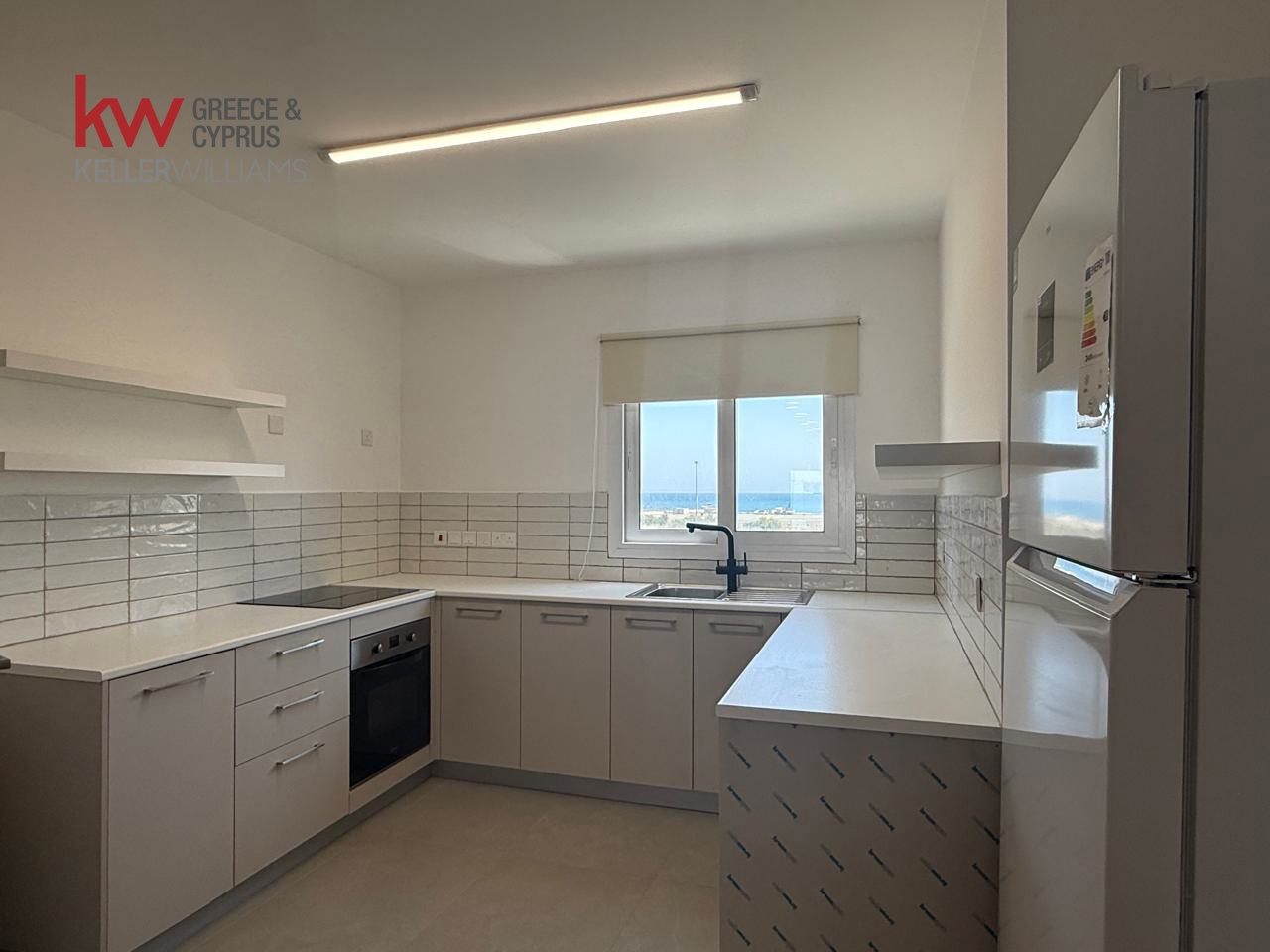 3 dormitorios Apartamento en Larnaca, Larnaka, Chipre No. 52147