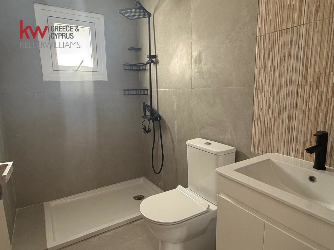 3 dormitorios Apartamento en Larnaca, Larnaka, Chipre No. 52147