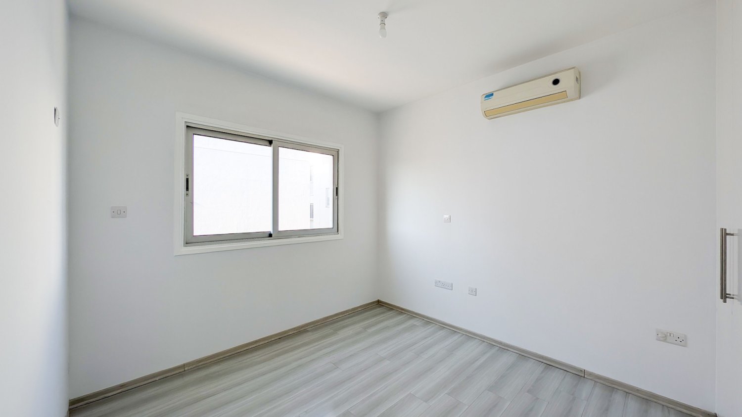 3 dormitorios Apartamento en Strovolos, Nicosia, Chipre No. 65548
