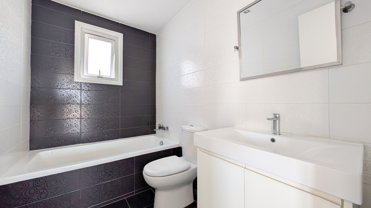 3 dormitorios Apartamento en Strovolos, Nicosia, Chipre No. 65548