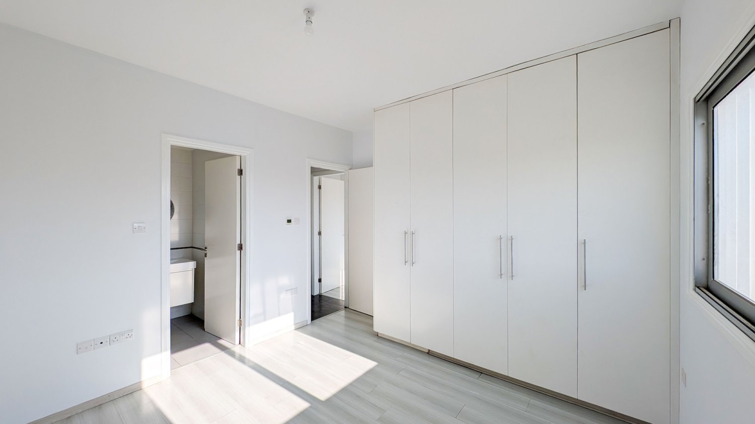 3 dormitorios Apartamento en Strovolos, Nicosia, Chipre No. 65548