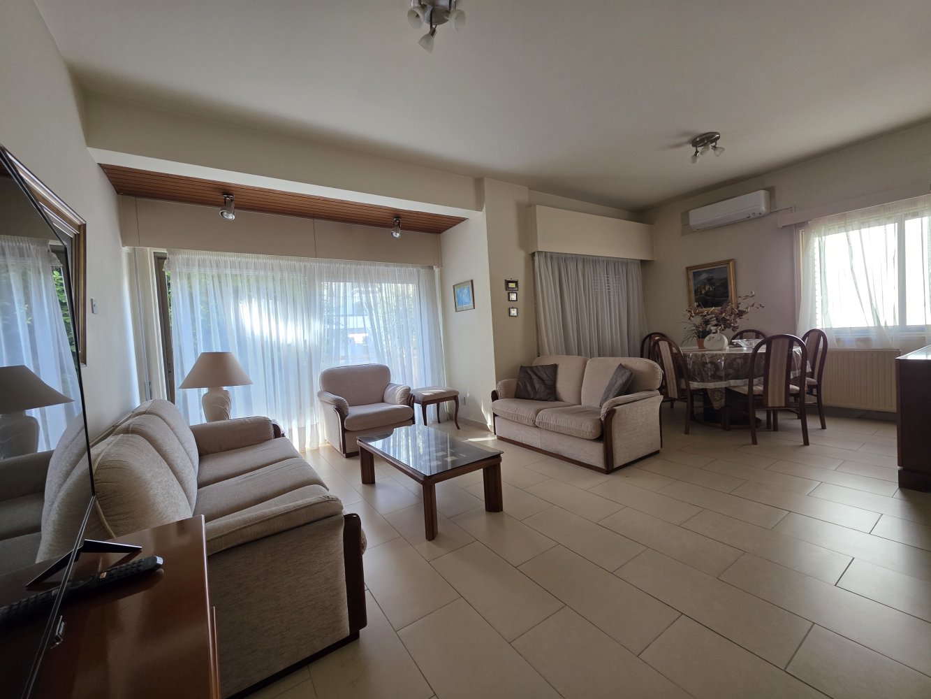 3 bedrooms Apartment in Nicosia, Cyprus No. 62449
