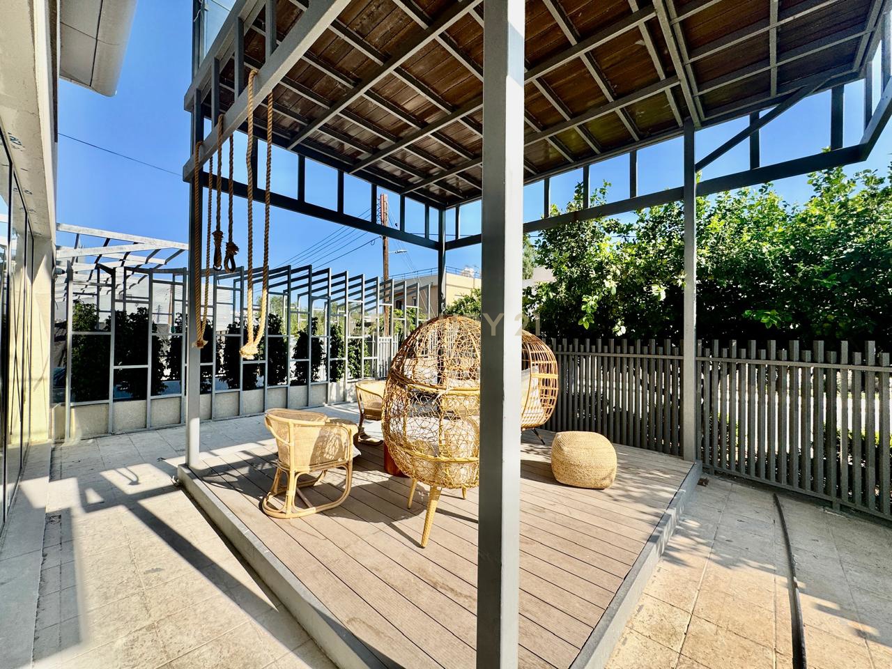 464m2 Oficina en Kato Polemidia, Limassol, Chipre No. 53643