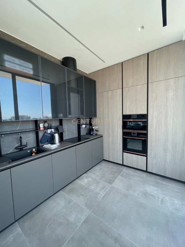 2 bedrooms Penthouse in Agios Athanasios, Limassol, Cyprus No. 55001