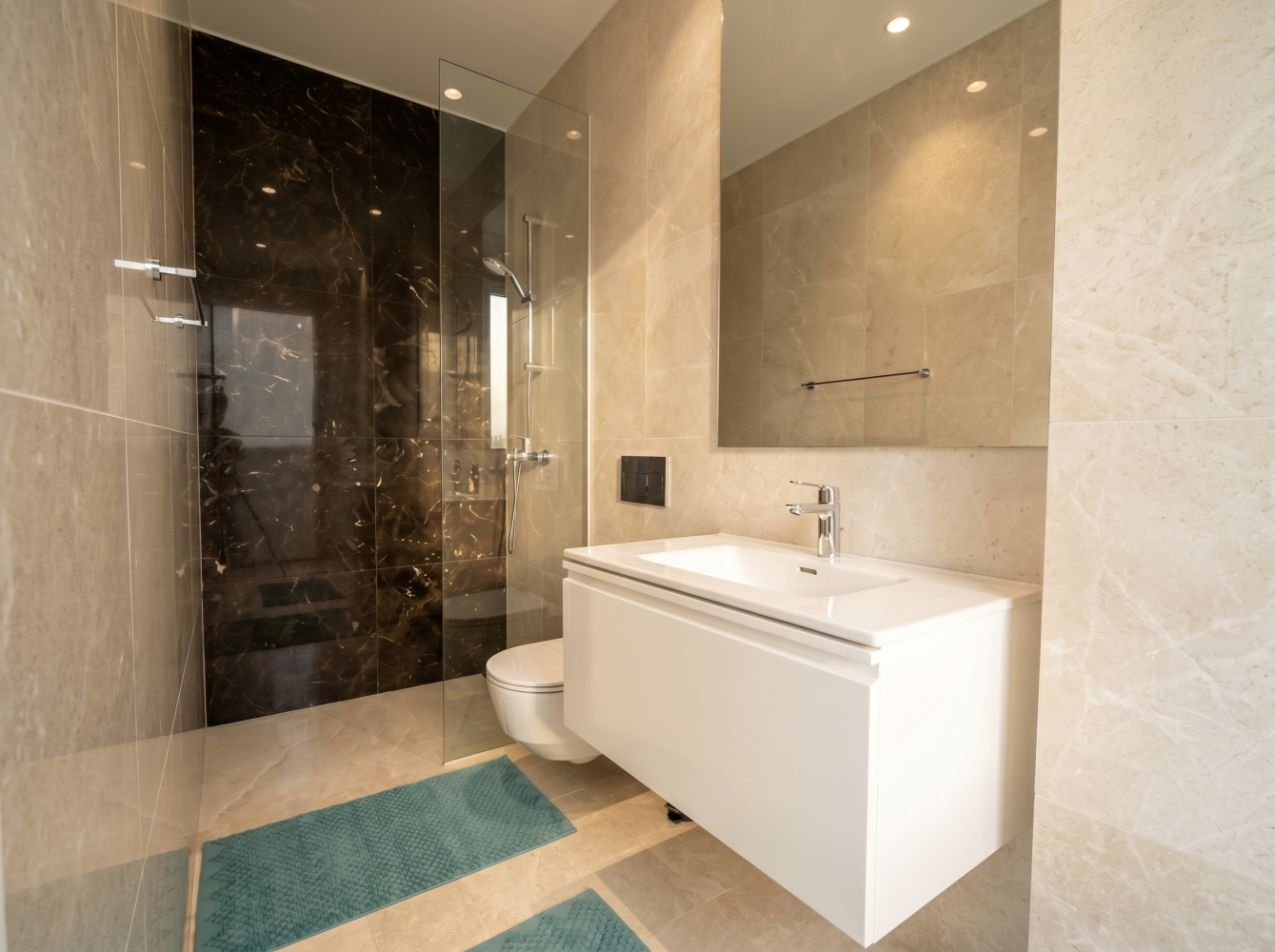 3 bedrooms Apartment in Germasogeia, Limassol, Cyprus No. 60561