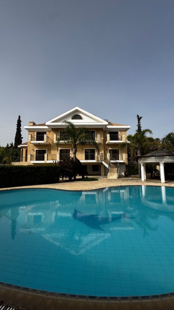 7 dormitorios Villa en Mouttagiaka, Limassol, Chipre No. 62402