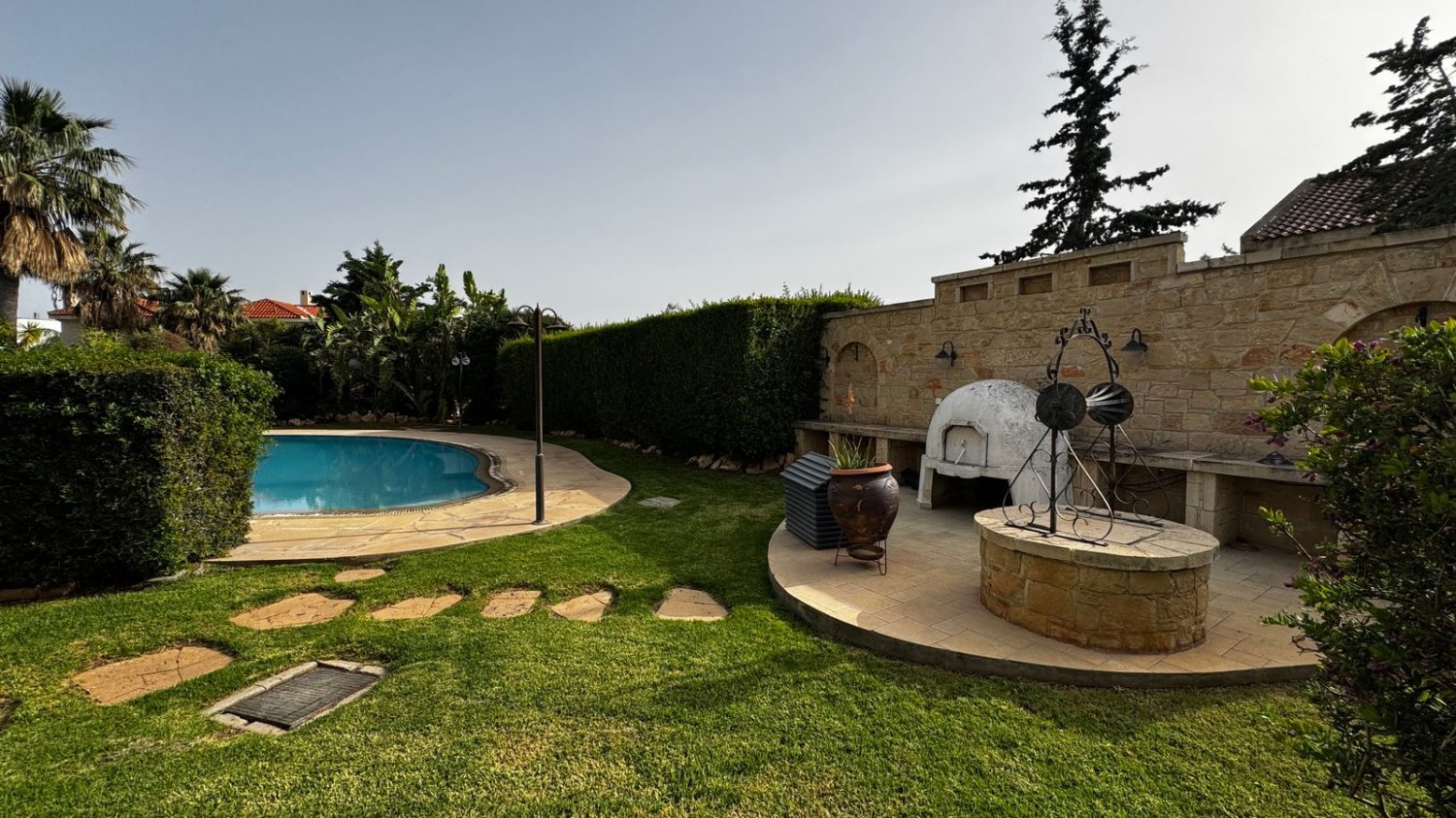 7 dormitorios Villa en Mouttagiaka, Limassol, Chipre No. 62402