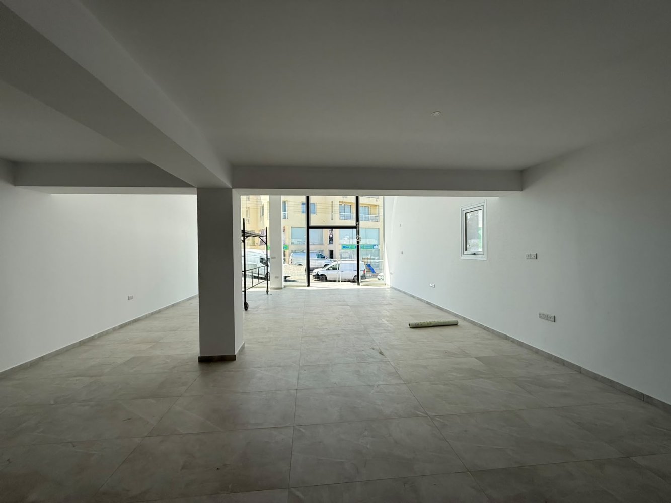 170m2 Commercial property in Paphos, Cyprus No. 61051