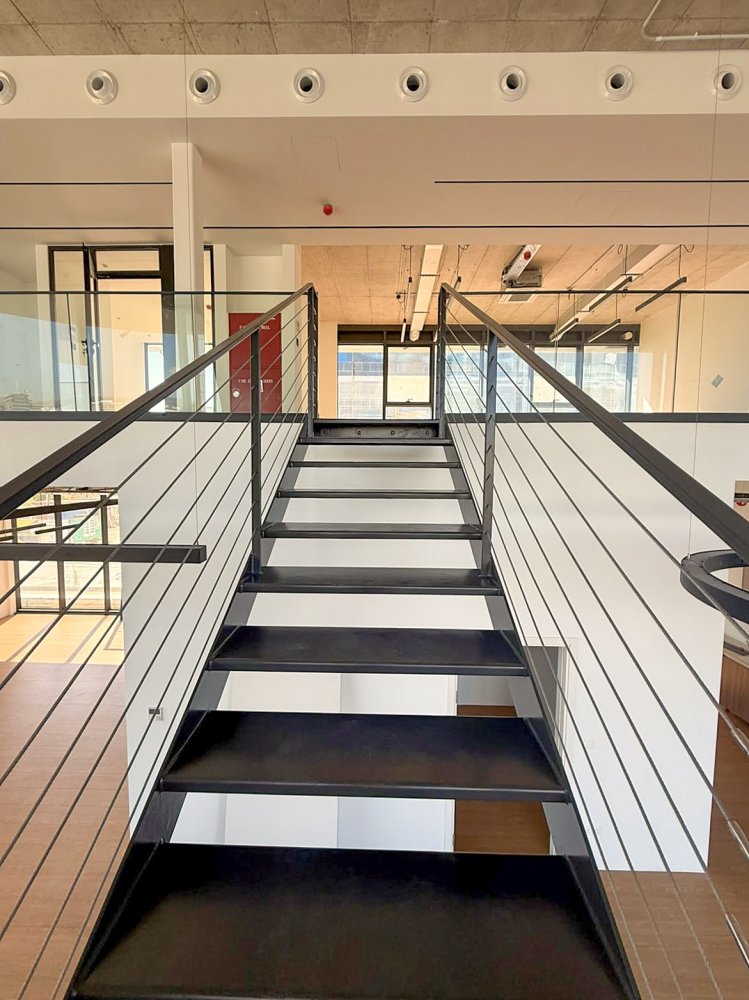 6 rooms Office in Mesa Geitonia, Limassol, Cyprus No. 62333