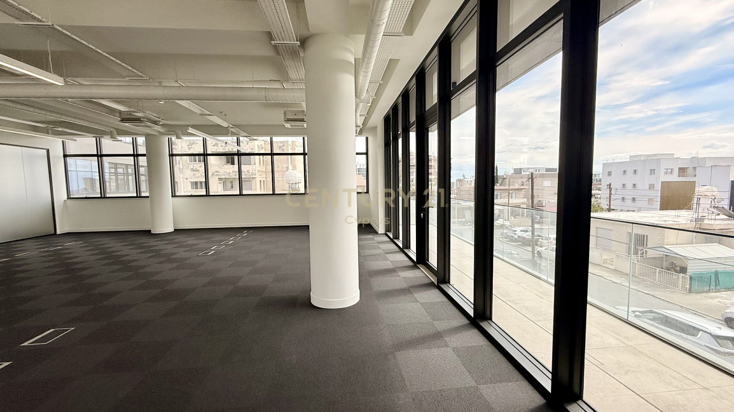 235m2 Bureau à Mesa Geitonia, Limassol, Chypre No. 55264