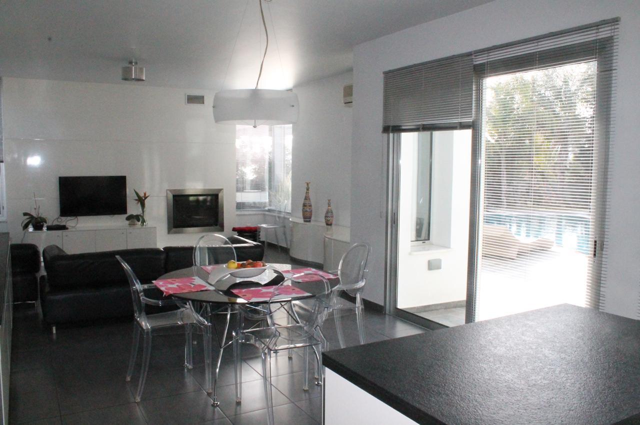 5 bedrooms Villa in Anavargos, Paphos, Cyprus No. 61044