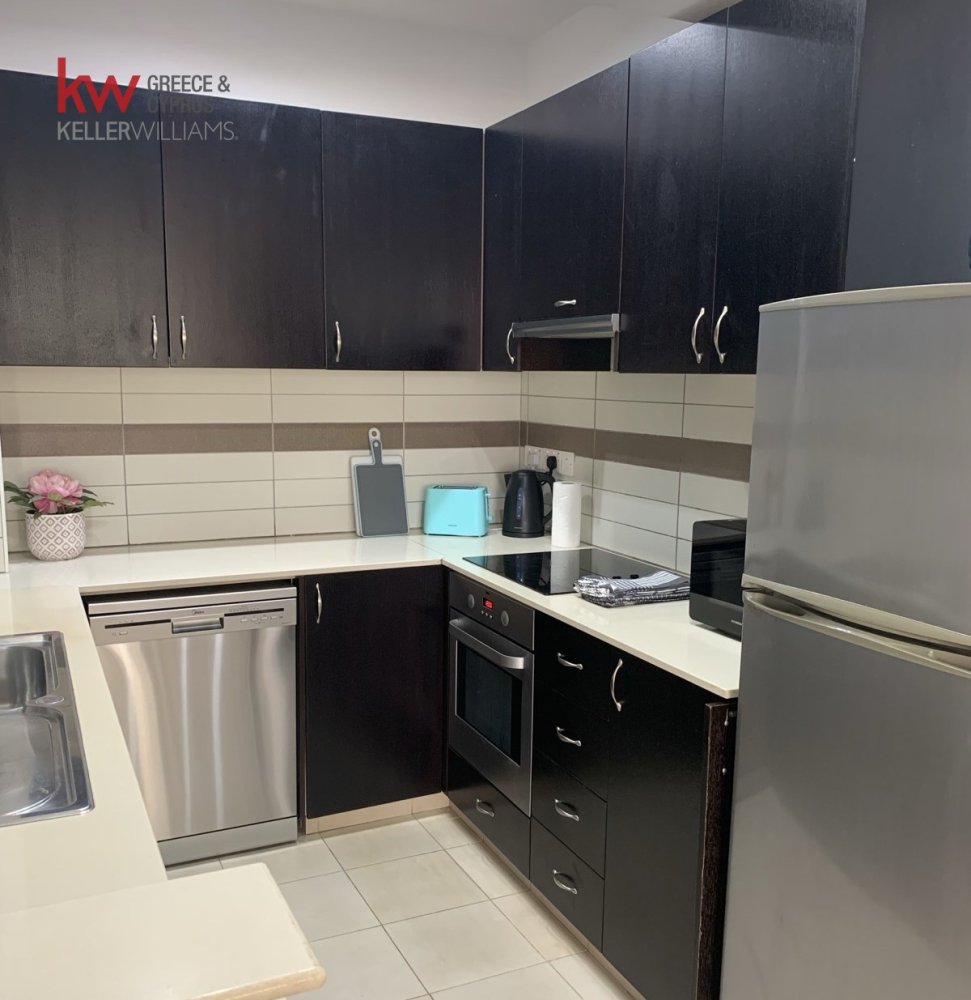Квартира с 2 спальнями в Ларнака, Кипр № 40639