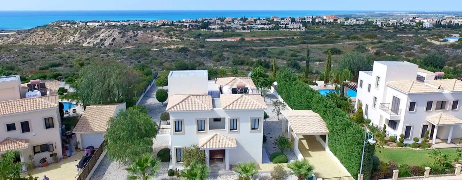 Вилла с 4 спальнями в Куклия, Пафос, Кипр № 59638
