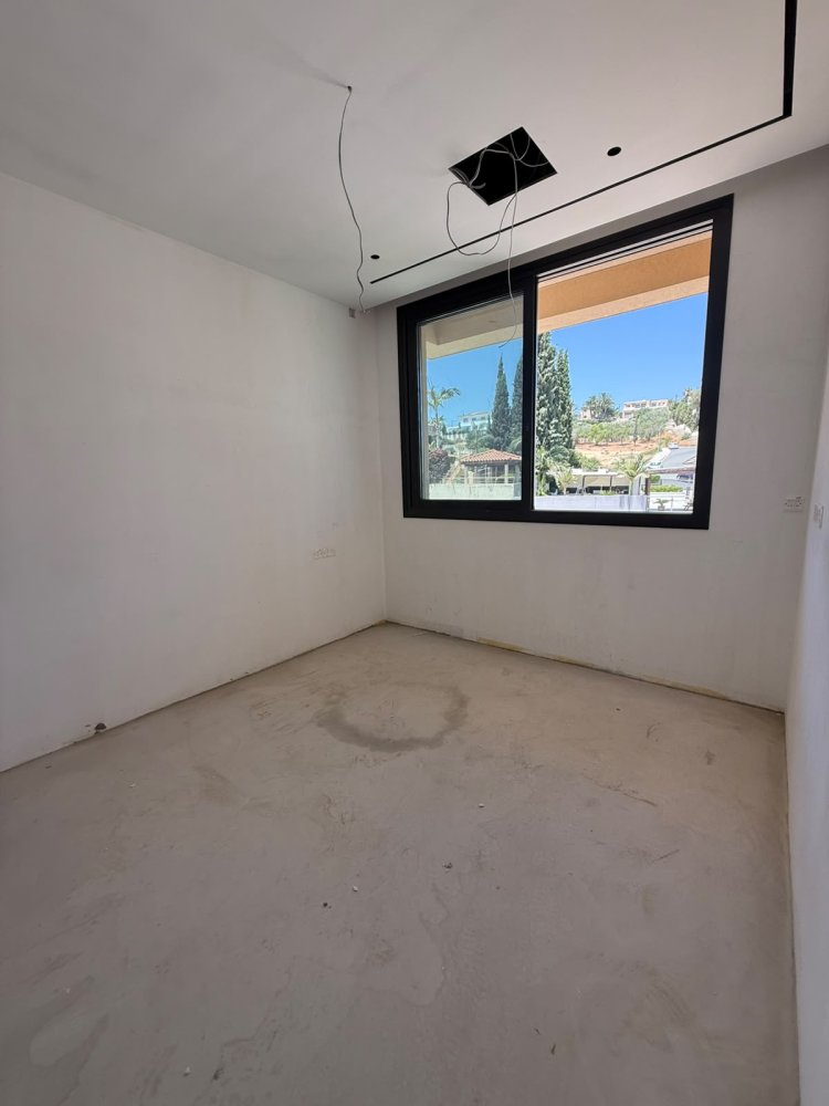 2 bedrooms Apartment in Agios Athanasios, Limassol, Cyprus No. 62001