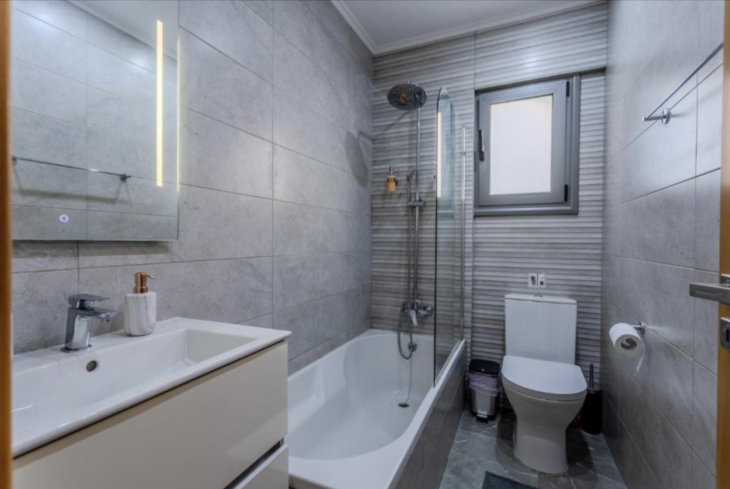 2 dormitorios Apartamento en Paphos, Chipre No. 61419