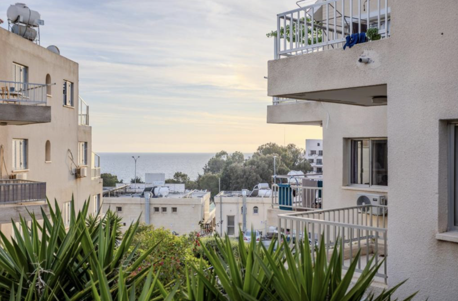 2 dormitorios Apartamento en Paphos, Chipre No. 61419