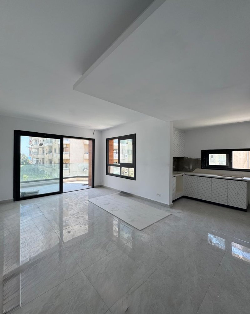 2 bedrooms Apartment in Neapolis, Limassol, Cyprus No. 61577