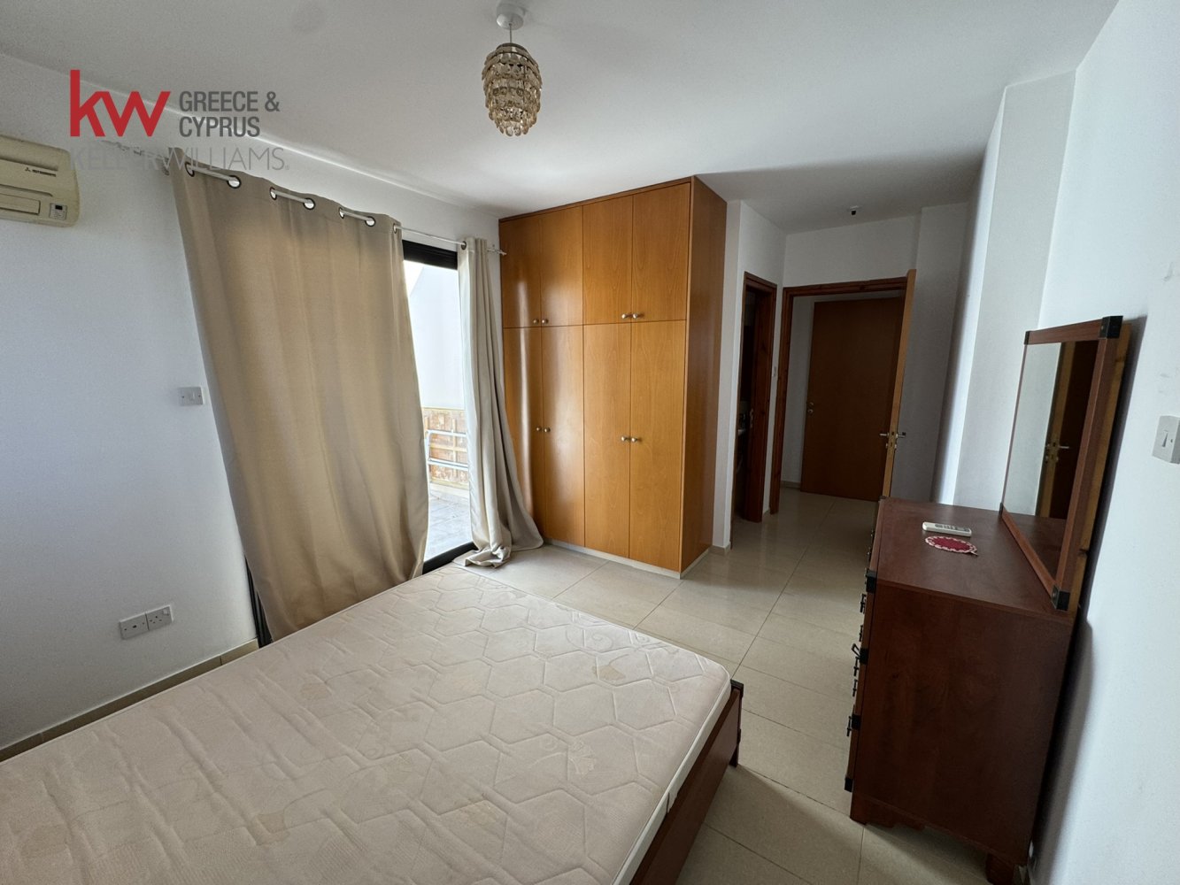Квартира с 3 спальнями в Ларнака, Кипр № 39964