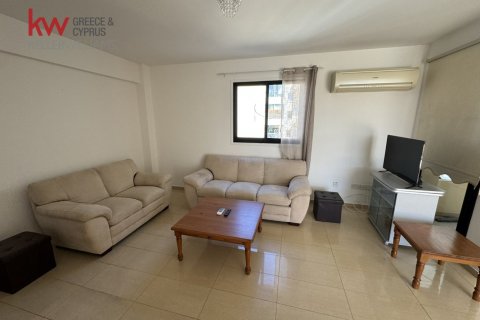 Квартира с 3 спальнями в Ларнака, Кипр № 39964