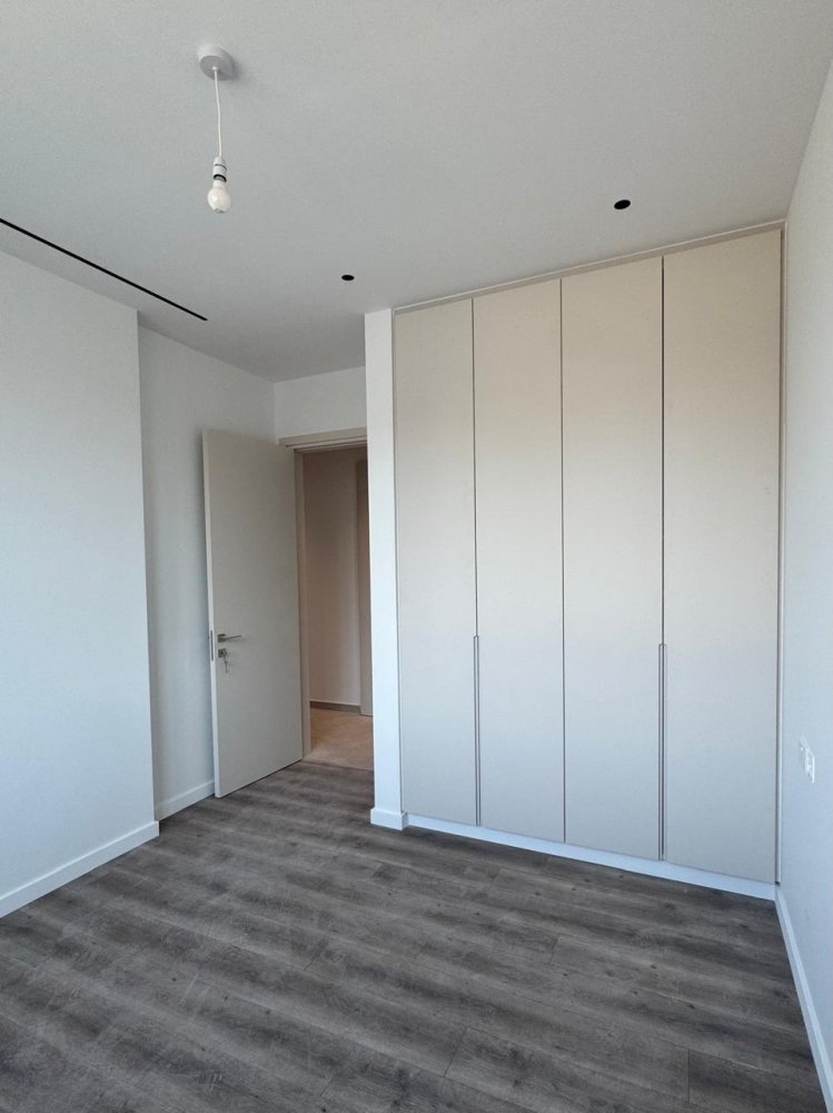 3 bedrooms Apartment in Germasogeia, Limassol, Cyprus No. 62143