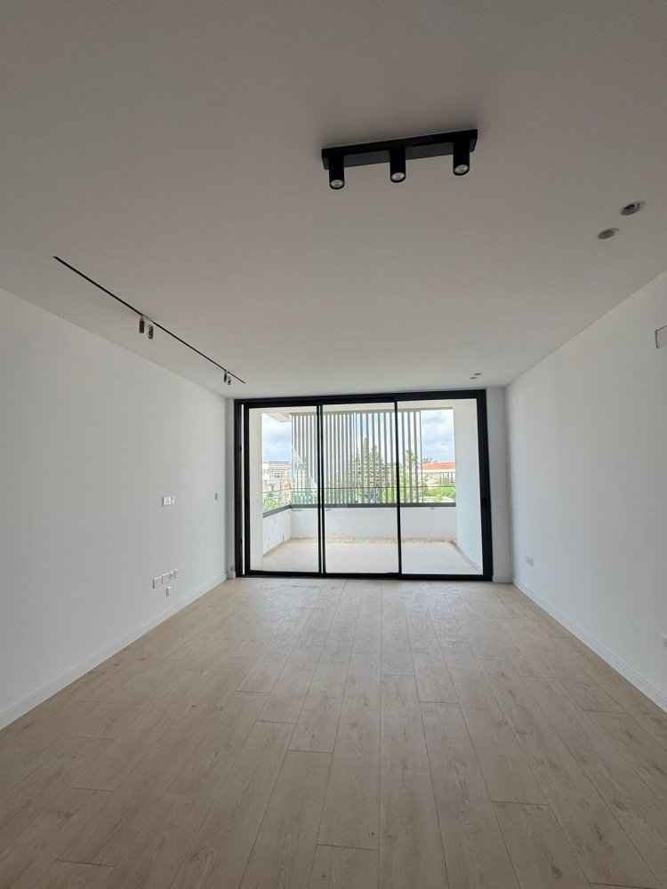 2 bedrooms Apartment in Limassol, Cyprus No. 62608