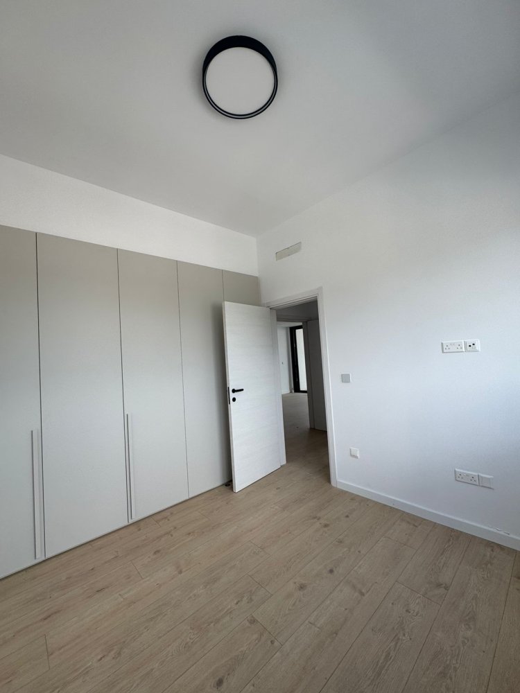 2 bedrooms Apartment in Limassol, Cyprus No. 62608