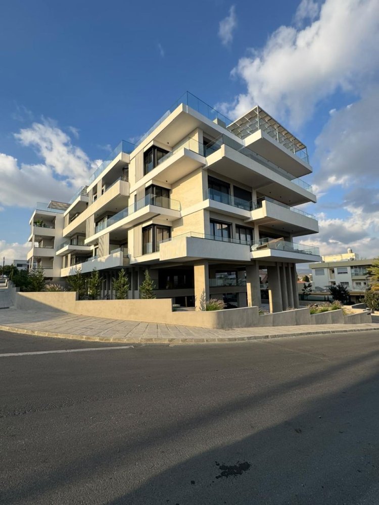 2 bedrooms Apartment in Limassol, Cyprus No. 62608