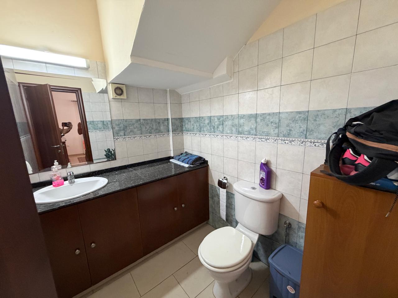 4 dormitorios Villa en Aradippou, Larnaka, Chipre No. 62432