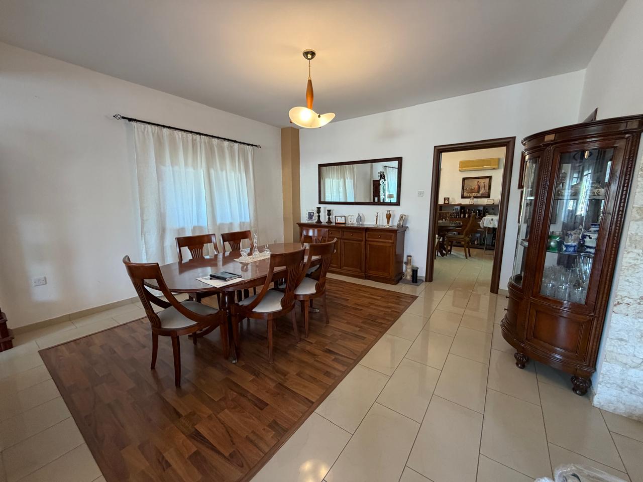 4 dormitorios Villa en Aradippou, Larnaka, Chipre No. 62432