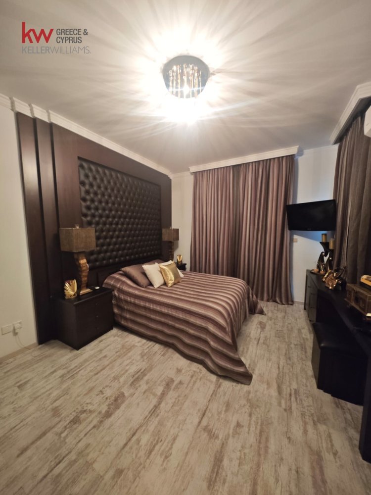 Вилла с 5 спальнями в Арадипу, Ларнака, Кипр № 40126