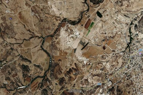 2676m2 Terreno en Agia Varvara, Nicosia, Chipre No. 61544
