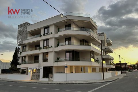 2 bedrooms Apartment in Larnaca, Larnaka, Cyprus No. 40404