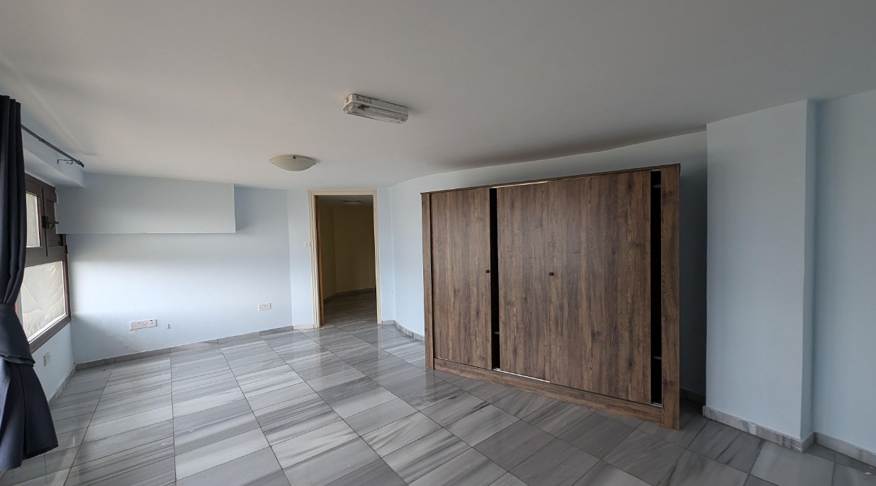 260m2 Commercial property in Moutallos, Paphos, Cyprus No. 61464