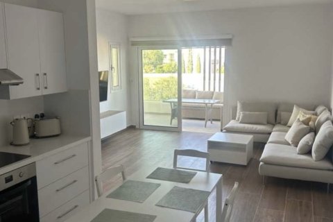 2 bedrooms Apartment in Aradippou, Larnaka, Cyprus No. 62552