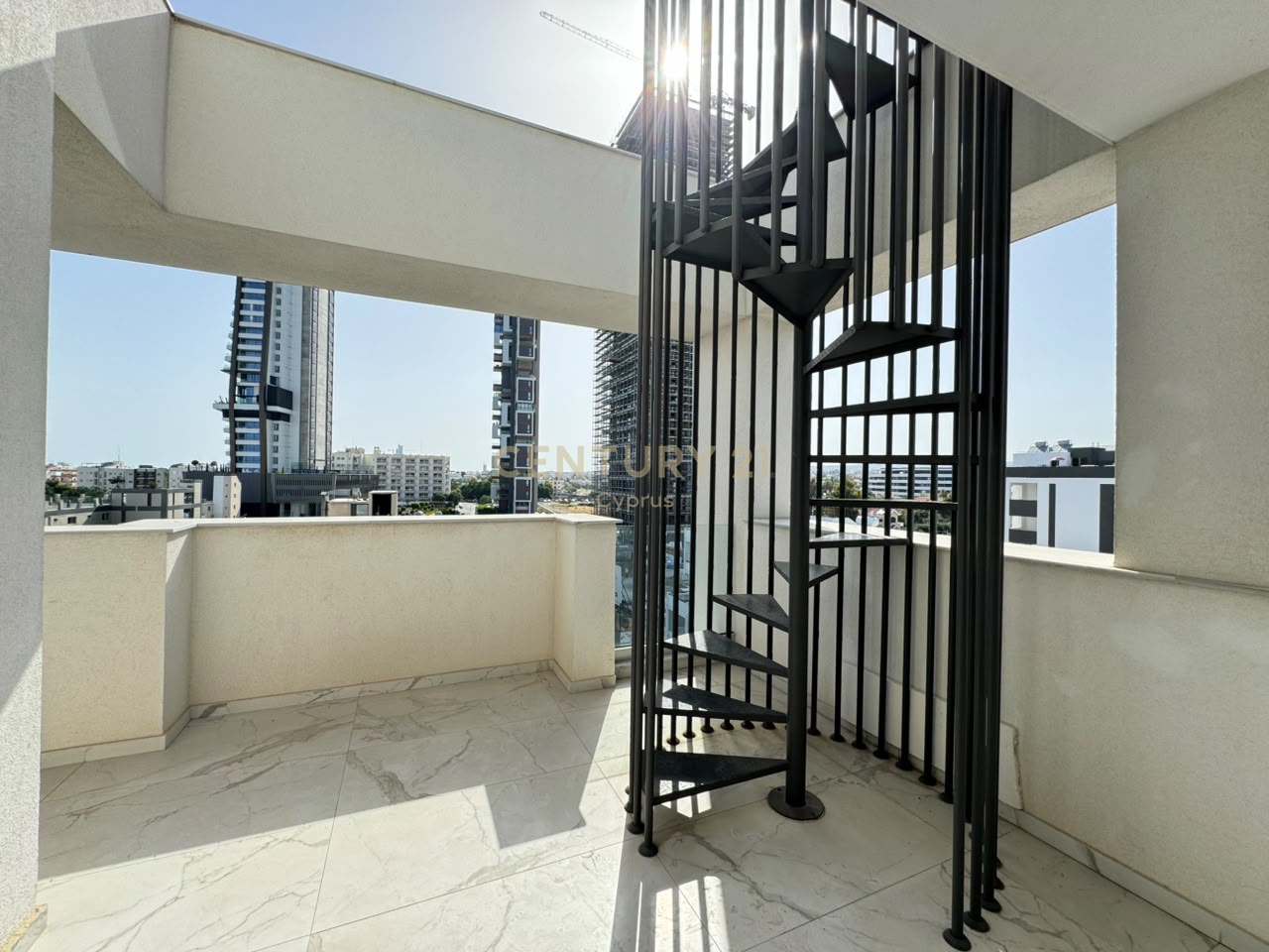 3 dormitorios Ático en Germasogeia, Limassol, Chipre No. 58892