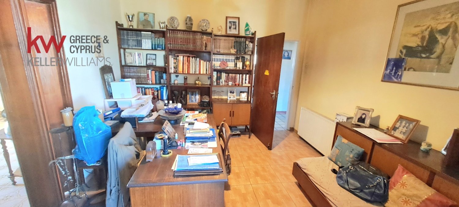 Квартира с 3 спальнями в Пафос, Кипр № 60674