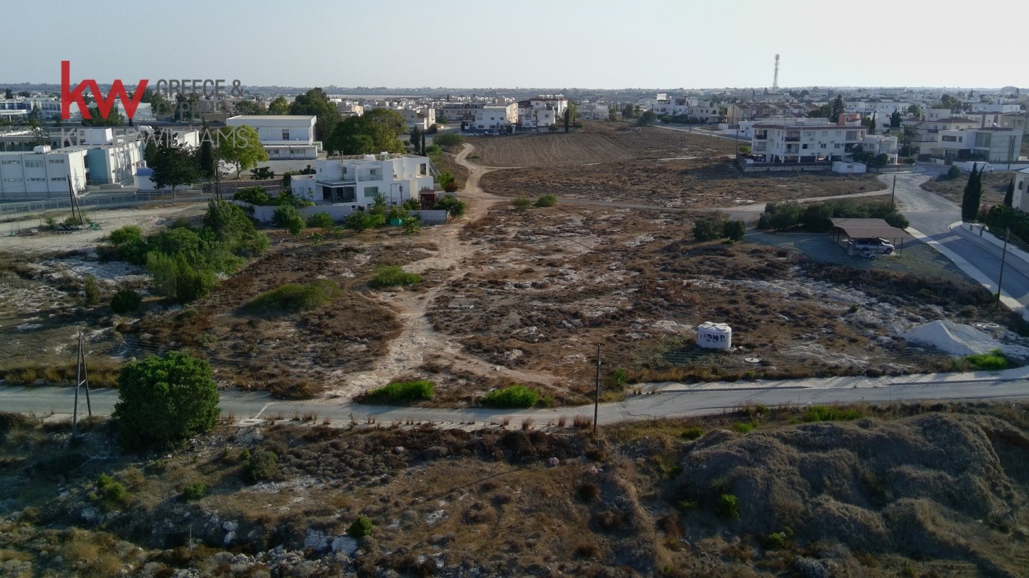 7200m2 Land in Paralimni, Ammochostos, Cyprus No. 40242