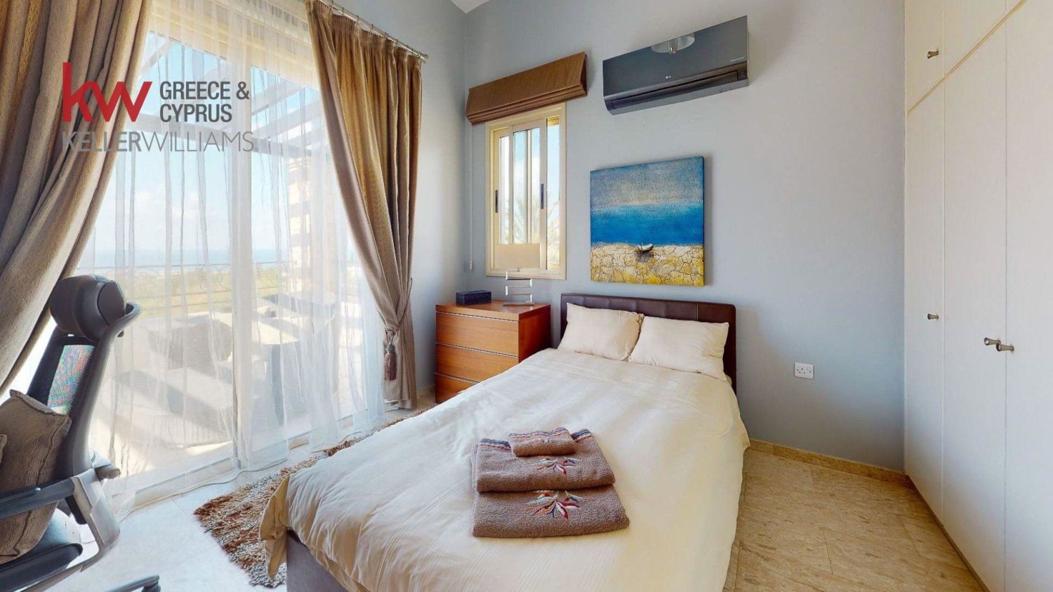 4 bedrooms Villa in Tala, Paphos, Cyprus No. 61143