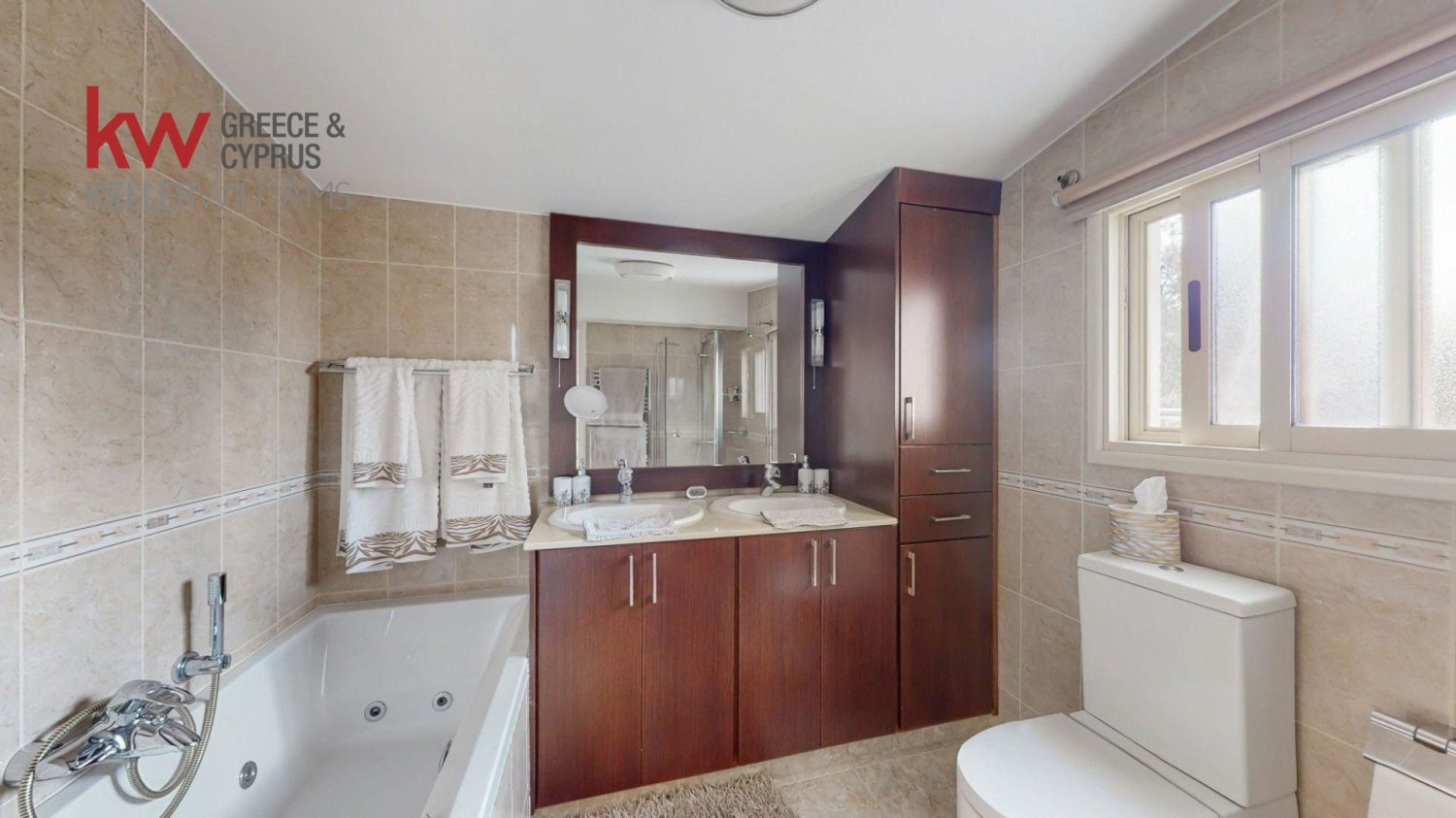 4 bedrooms Villa in Tala, Paphos, Cyprus No. 61143