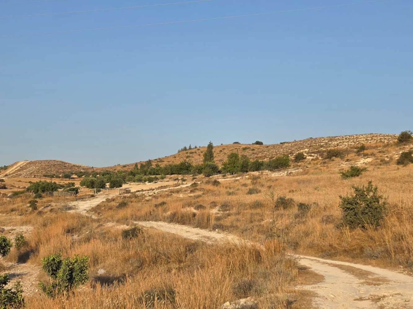 14977m2 Terreno en Aradippou, Larnaka, Chipre No. 61657
